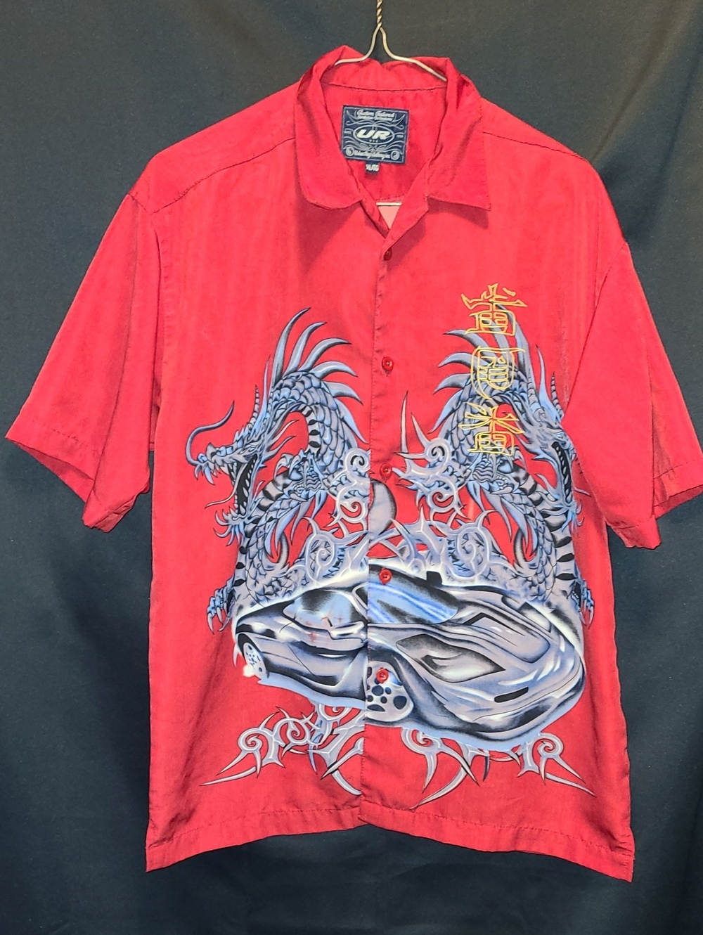 Vintage Y2K Red Dragon & Car Graphic Short-Sleeve Shirt